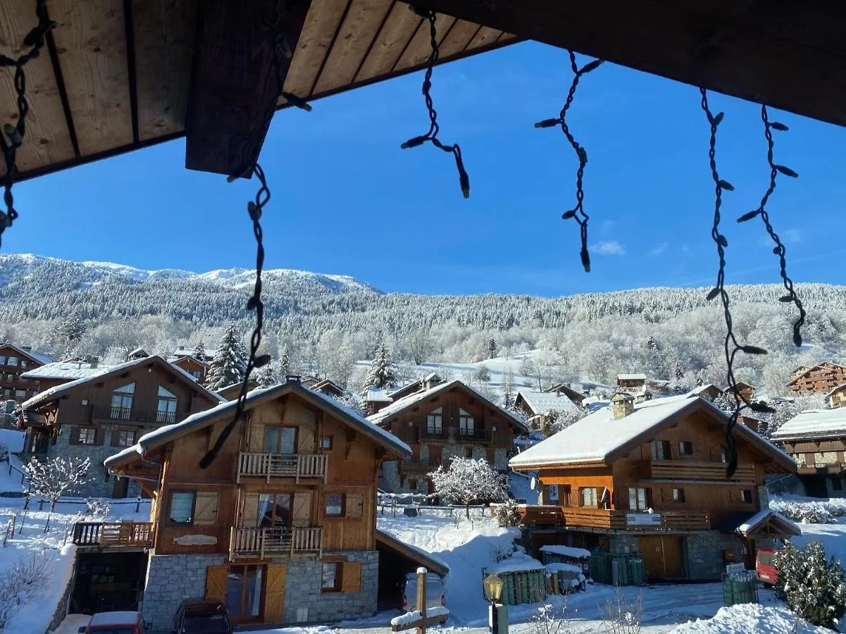 Charming Chalet, 3 Rooms, 6 To 8 Persons, Meribel, Les Allues Apartment