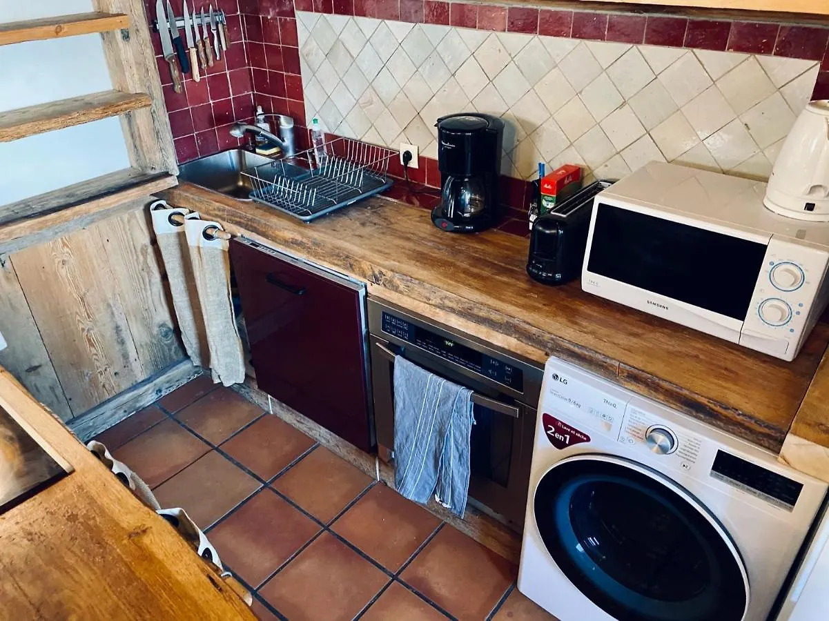 Charming Chalet, 3 Rooms, 6 To 8 Persons, Meribel, Les Allues France