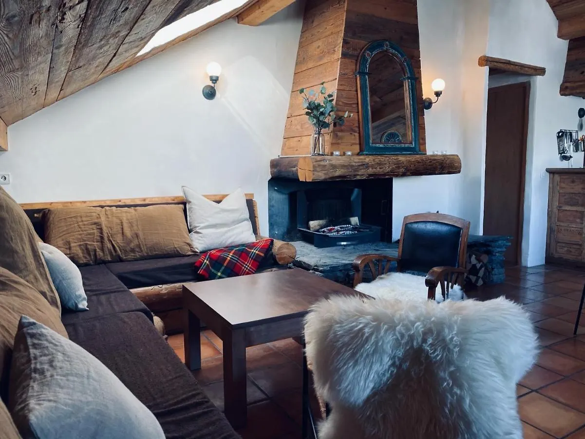 Charming Chalet, 3 Rooms, 6 To 8 Persons, Meribel, Les Allues 0*,  France
