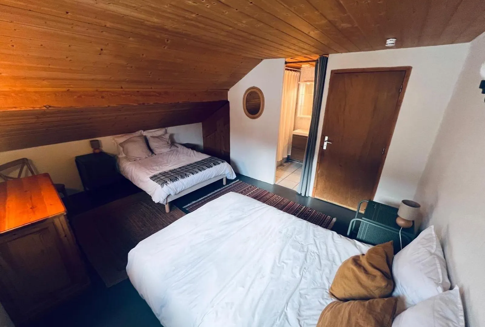 Charming Chalet, 3 Rooms, 6 To 8 Persons, Meribel, Les Allues Apartment